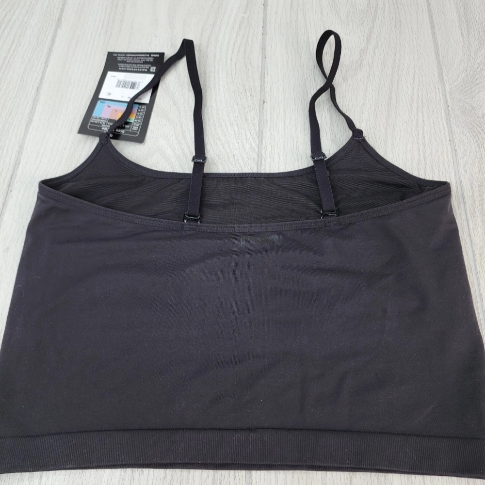 Maidenform Black Seamless Top